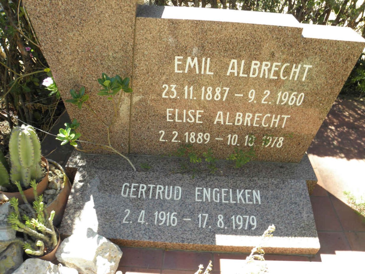 ALBRECHT Emil 1887-1960 &amp; Elise 1889-1978 :: ENGELKEN Gertrud 1916-1979