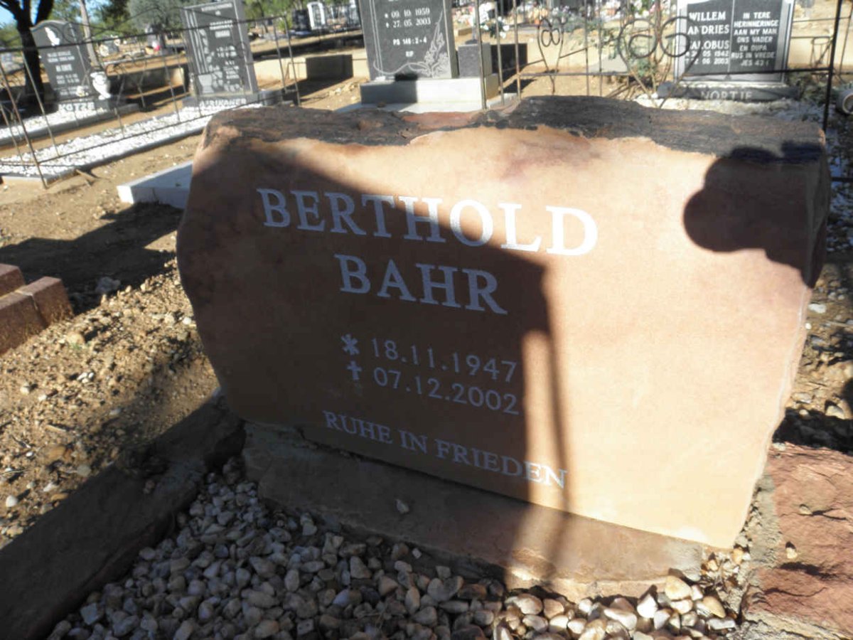 BAHR Berthold 1947-2002