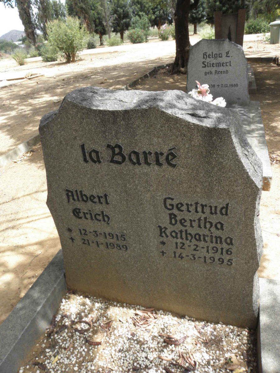 BARRE Albert Erich, la 1915-1989 &amp; Gertrud Bertha Katharina 1916-1995