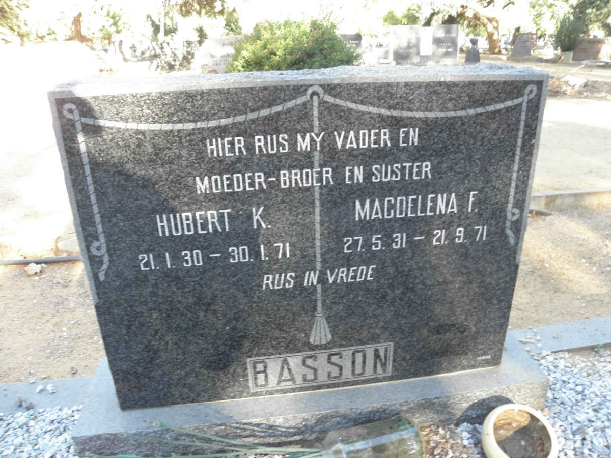 BASSON Hubert K. 1930-1971 &amp; Magdelena F. 1931-1971