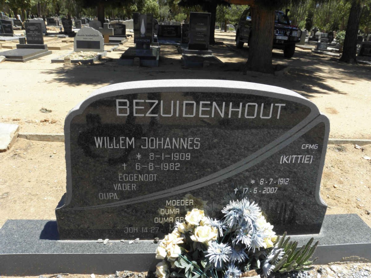 BEZUIDENHOUT Willem Johannes 1909-1982 &amp; C.F.M.G. 1912-2007