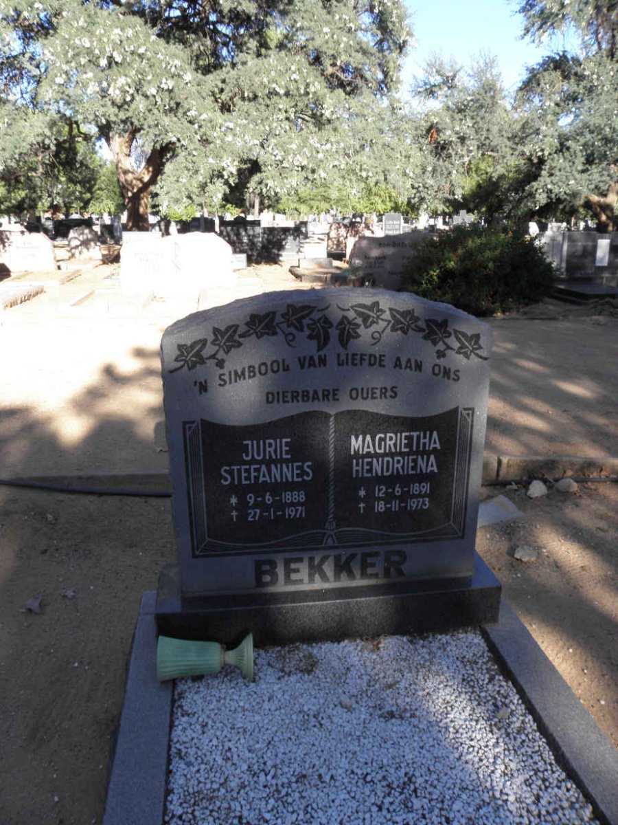 BEKKER Jurie Stefannes 1888-1971 &amp; Magrietha Hendriena 1891-1973