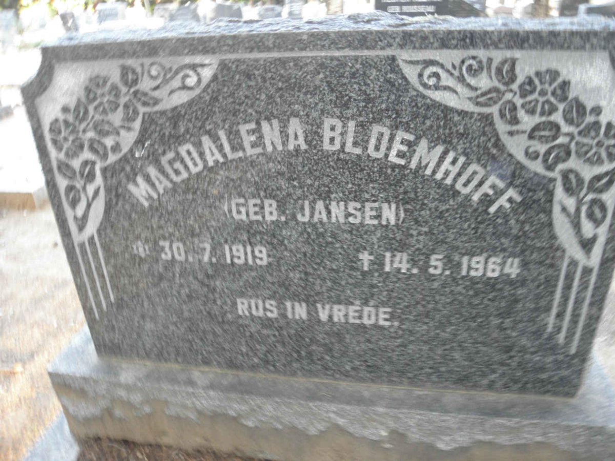 BLOEMHOFF Magdalena nee JANSEN 1919-1964