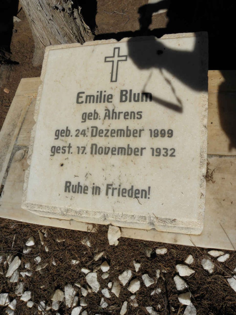 BLUM Emilie nee AHRENS 1899-1932