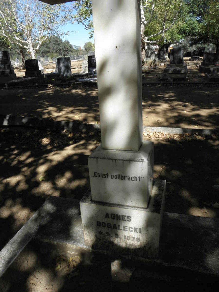 BOGALECKI Agnes 1878-1957