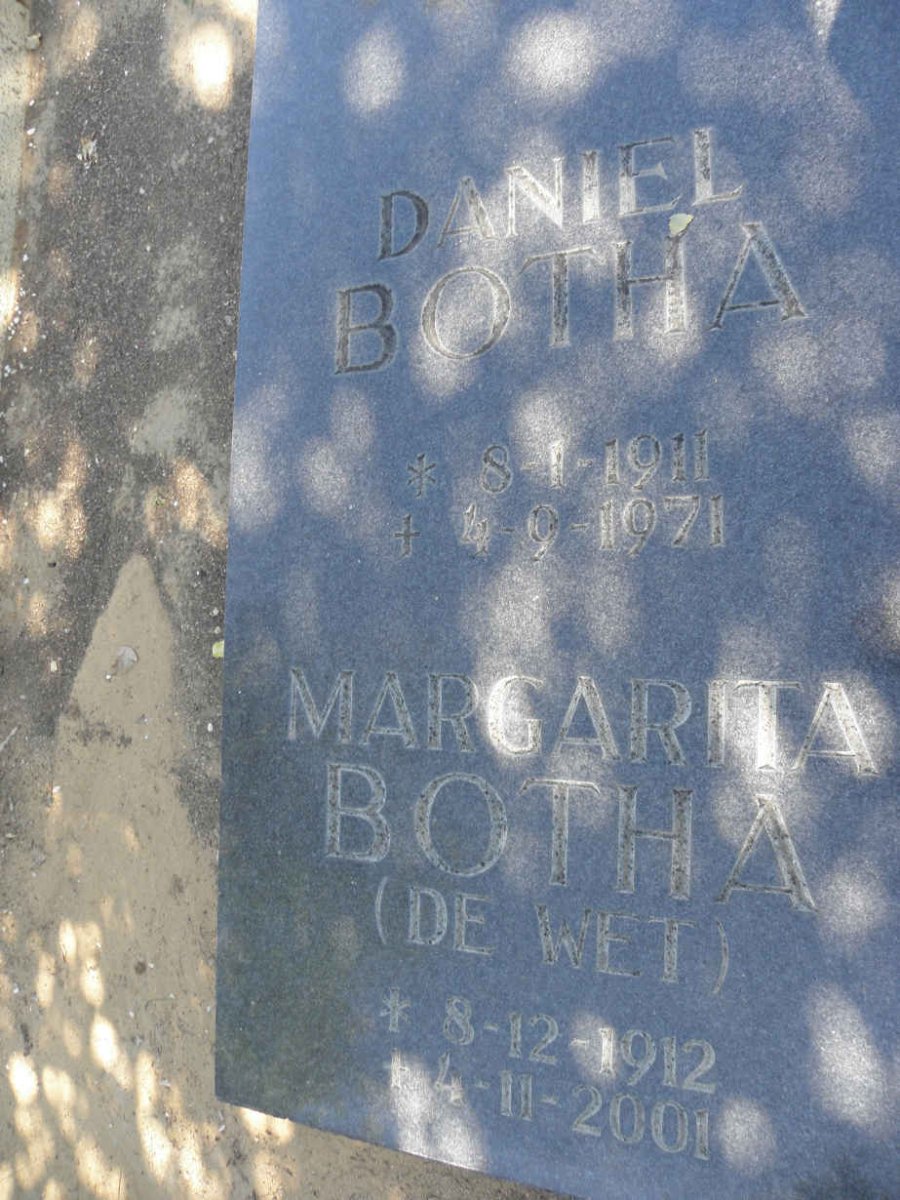 BOTHA Daniel 1911-1971 &amp; Margarita DE WET 1912-2001