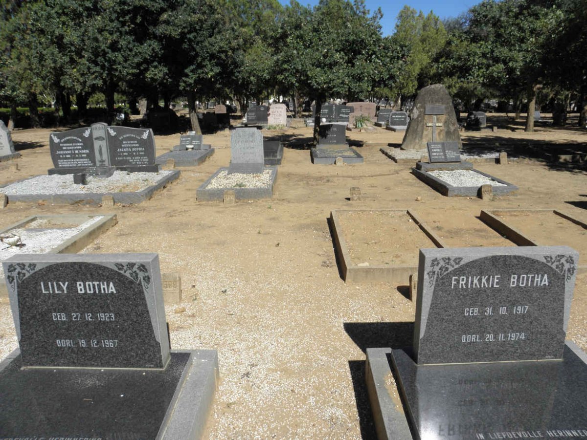 BOTHA Lily 1923-1967 :: BOTHA Frikkie 1917-1974