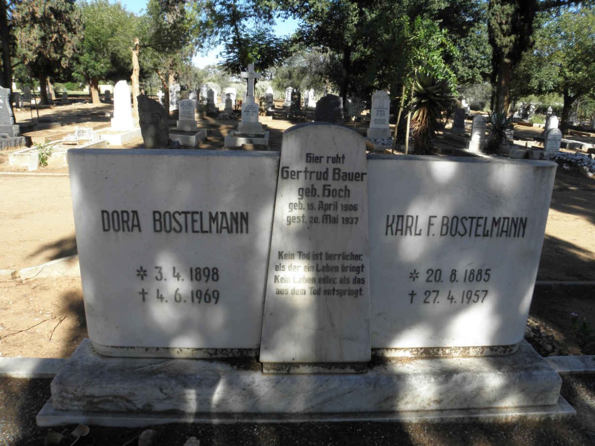 BOSTELMANN Karl F. 1885-1957 &amp; Dora 1898-1969 :: BAUER Gertrud nee HOCH 1906-1937