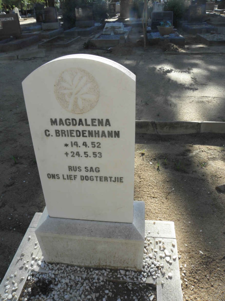 BRIEDENHANN Magdalena C. 1952-1953