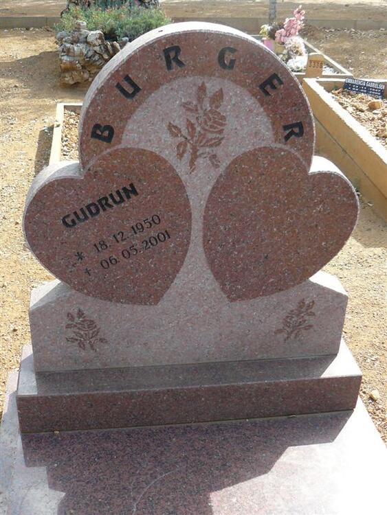 BURGER Gudrun Monika 1950-2001