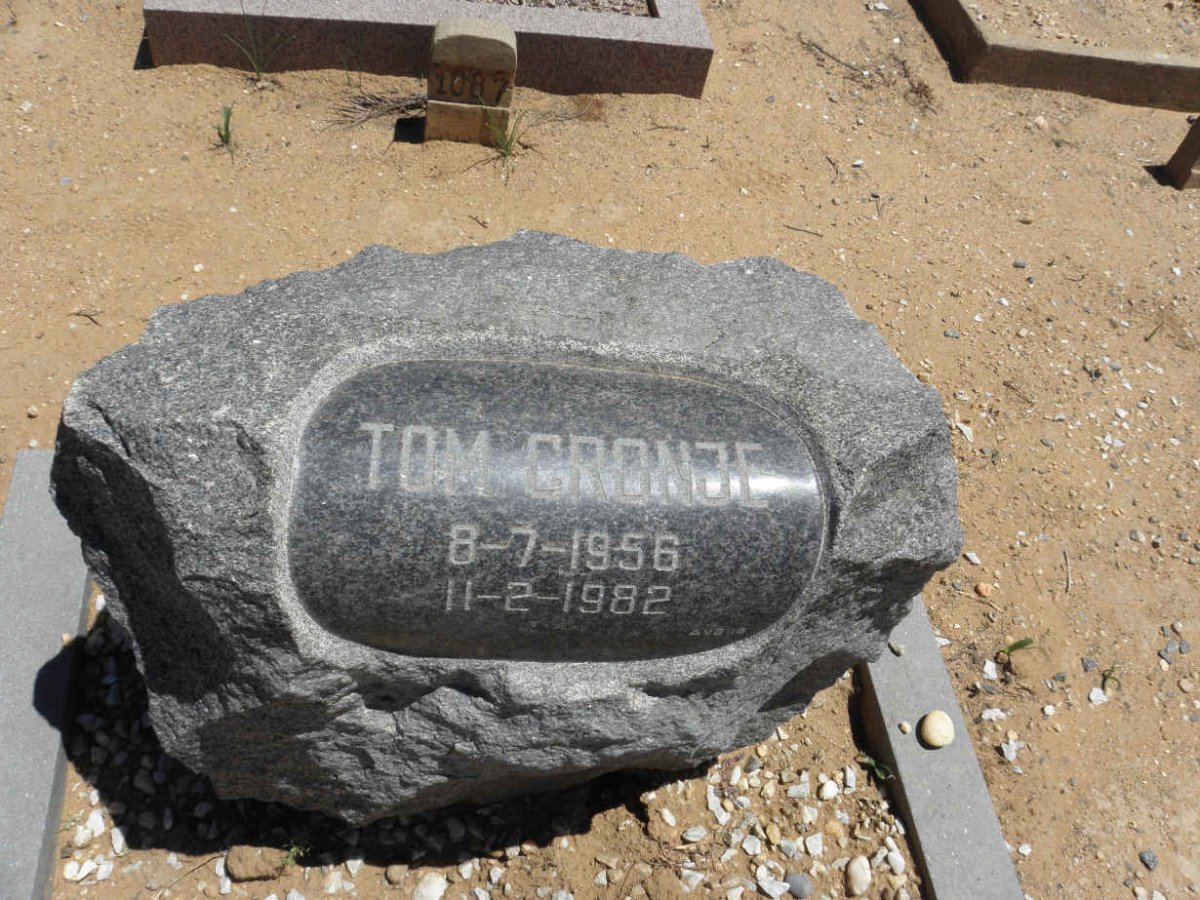 CRONJE Tom 1956-1982