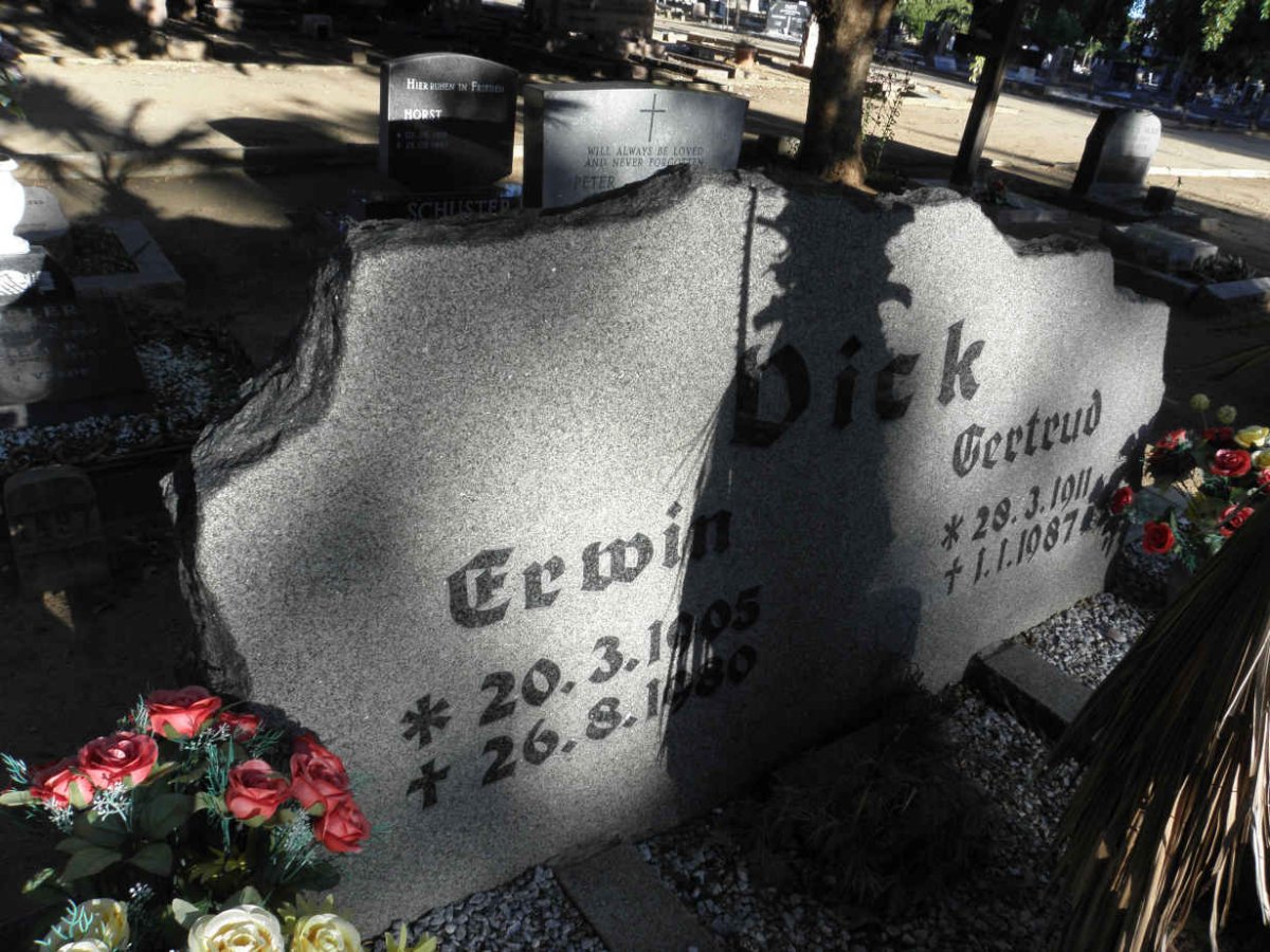 DICK Erwin 1905-1980 &amp; Gertrud 1911-1987