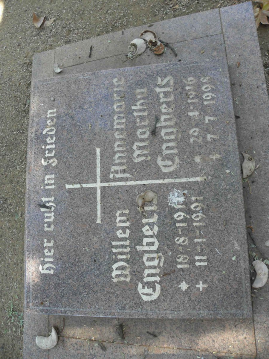 ENGBERTS Willem 1911-1991 &amp; Annemarie Martha 1916-1998