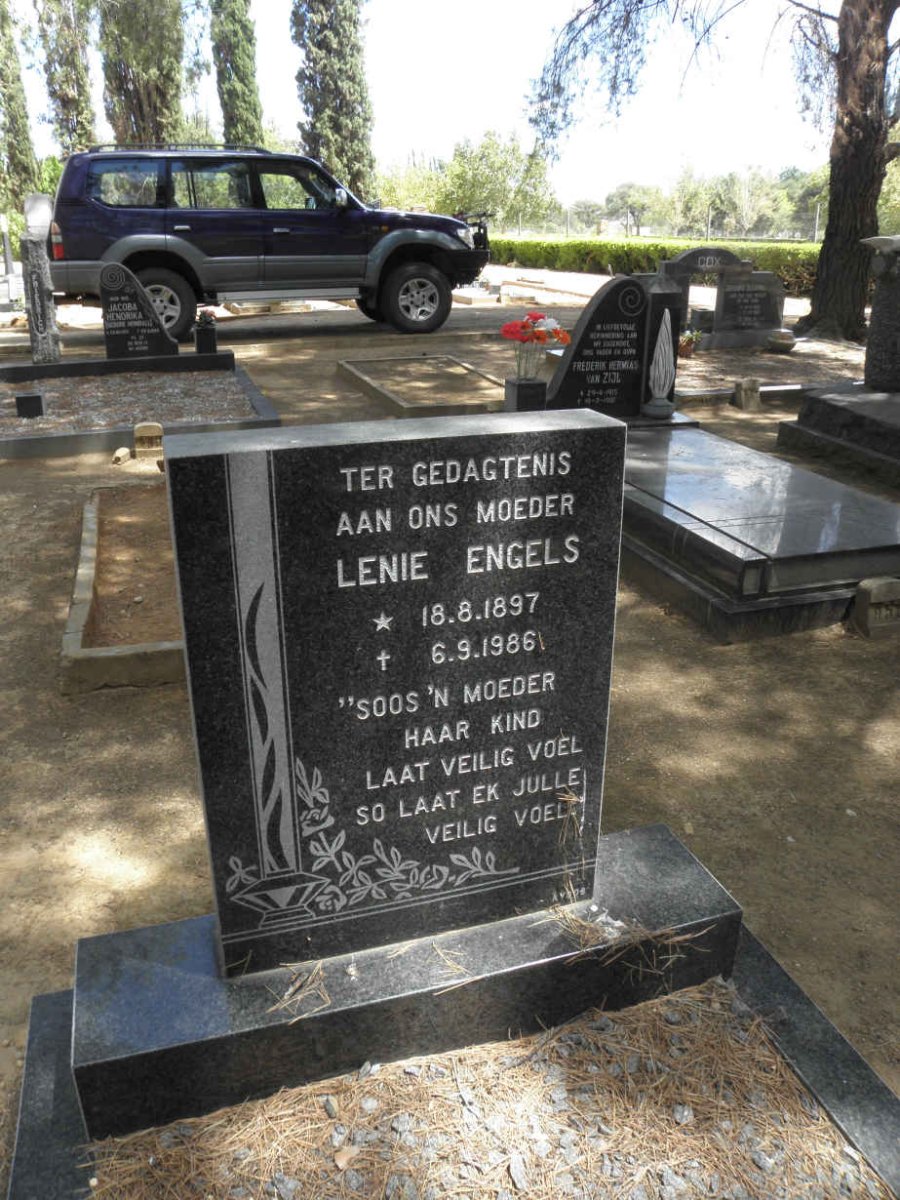 ENGELS Lenie 1897-1986