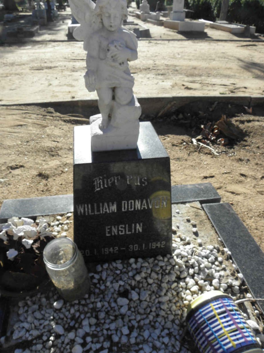 ENSLIN William Donavon 1942-1942