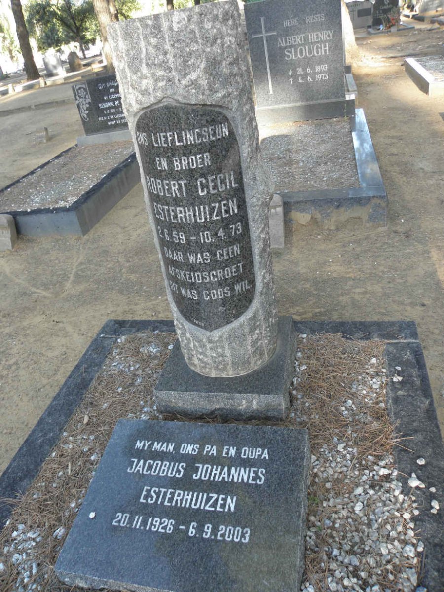 ESTERHUIZEN Robert Cecil 1959-1973 :: ESTERHUIZEN Jacobus Johannes 1926-2003