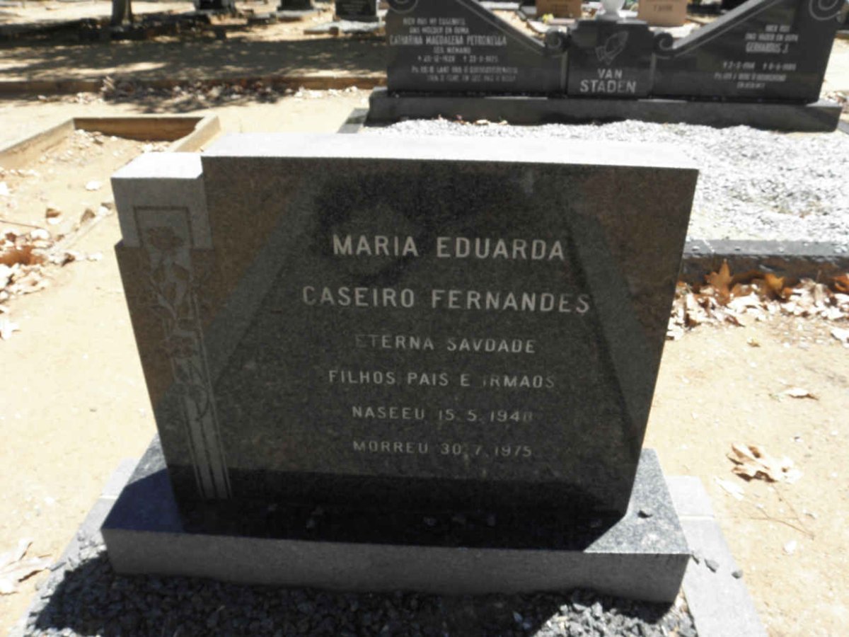 FERNANDES Maria Eduarda Caseiro 1940-1975