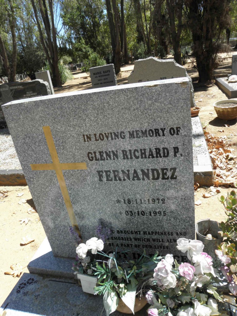 FERNANDEZ Glenn Richard P. 1972-1995