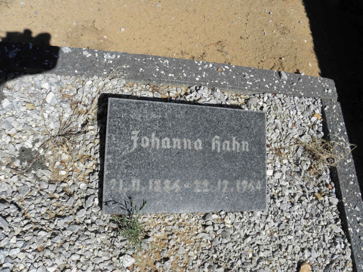 HAHN Johanna 1886-1964
