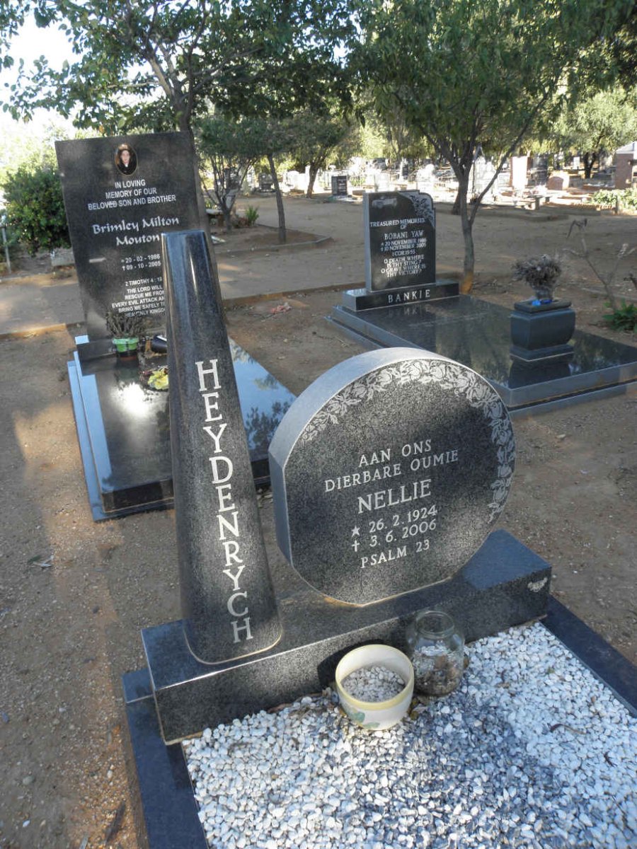 HEYDENRYCH Nellie 1924-2006