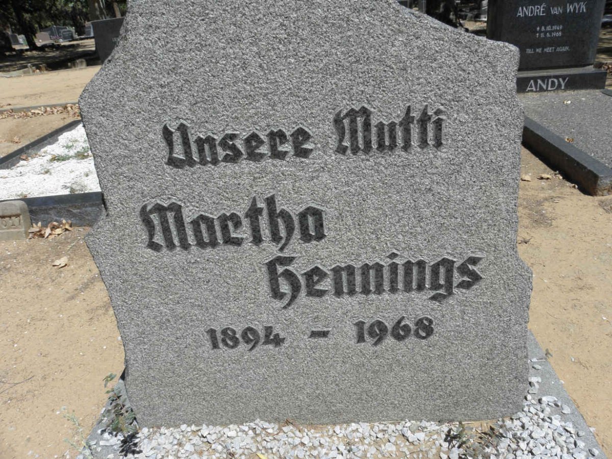 HENNINGS Martha 1894-1968
