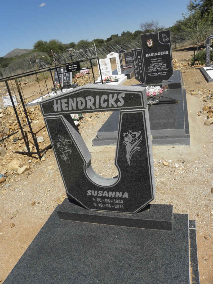 HENDRICKS Susanna 1940-2011