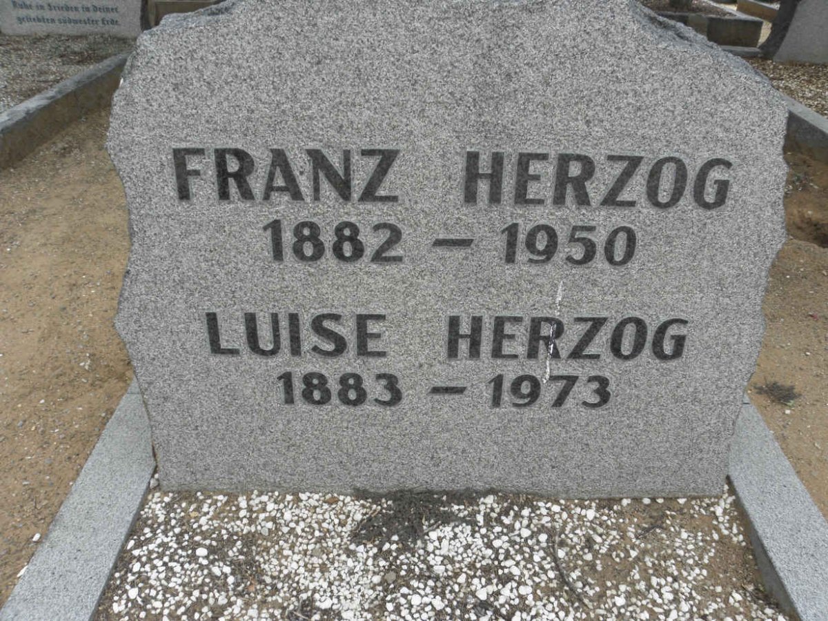 HERZOG Franz 1882-1950 &amp; Luise 1883-1973
