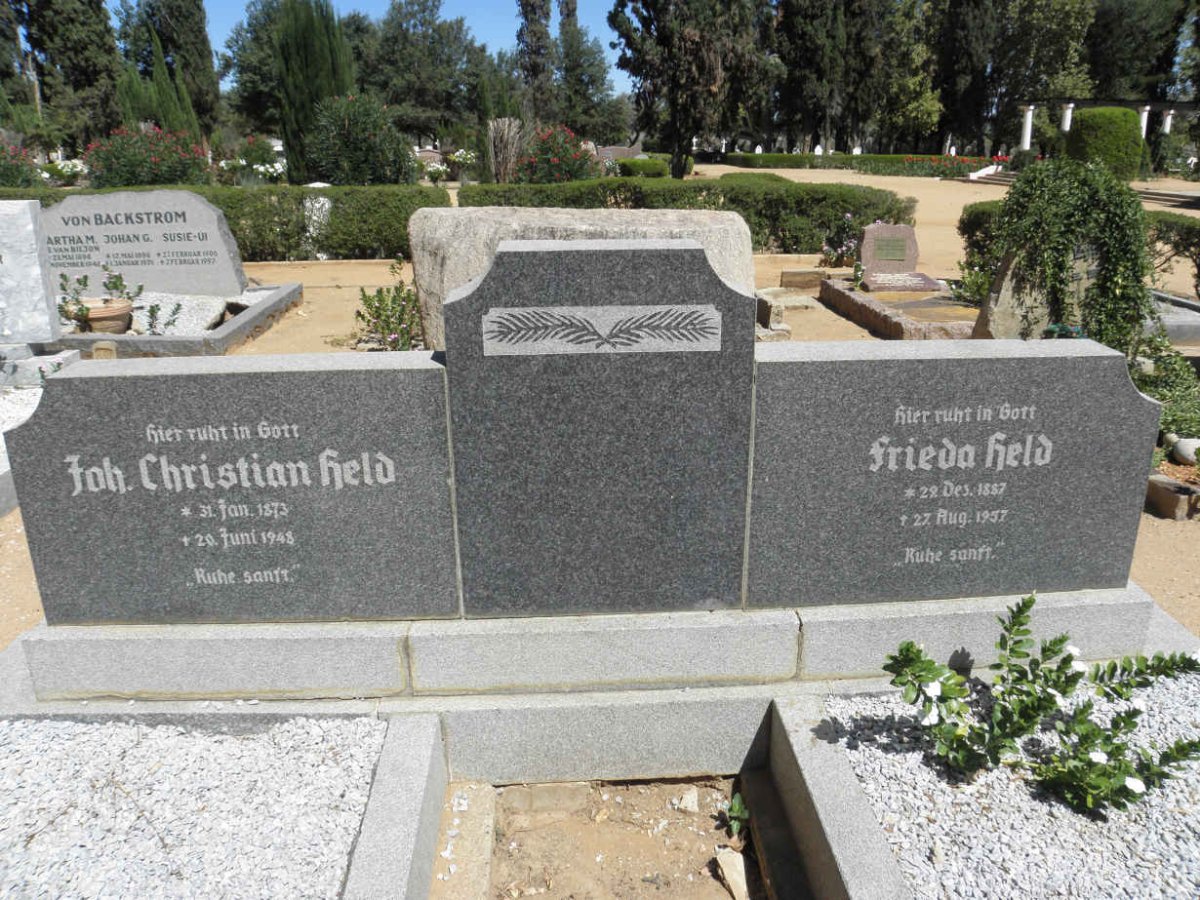 HELD Joh. Christian 1873-1948 &amp; Frieda 1887-1957