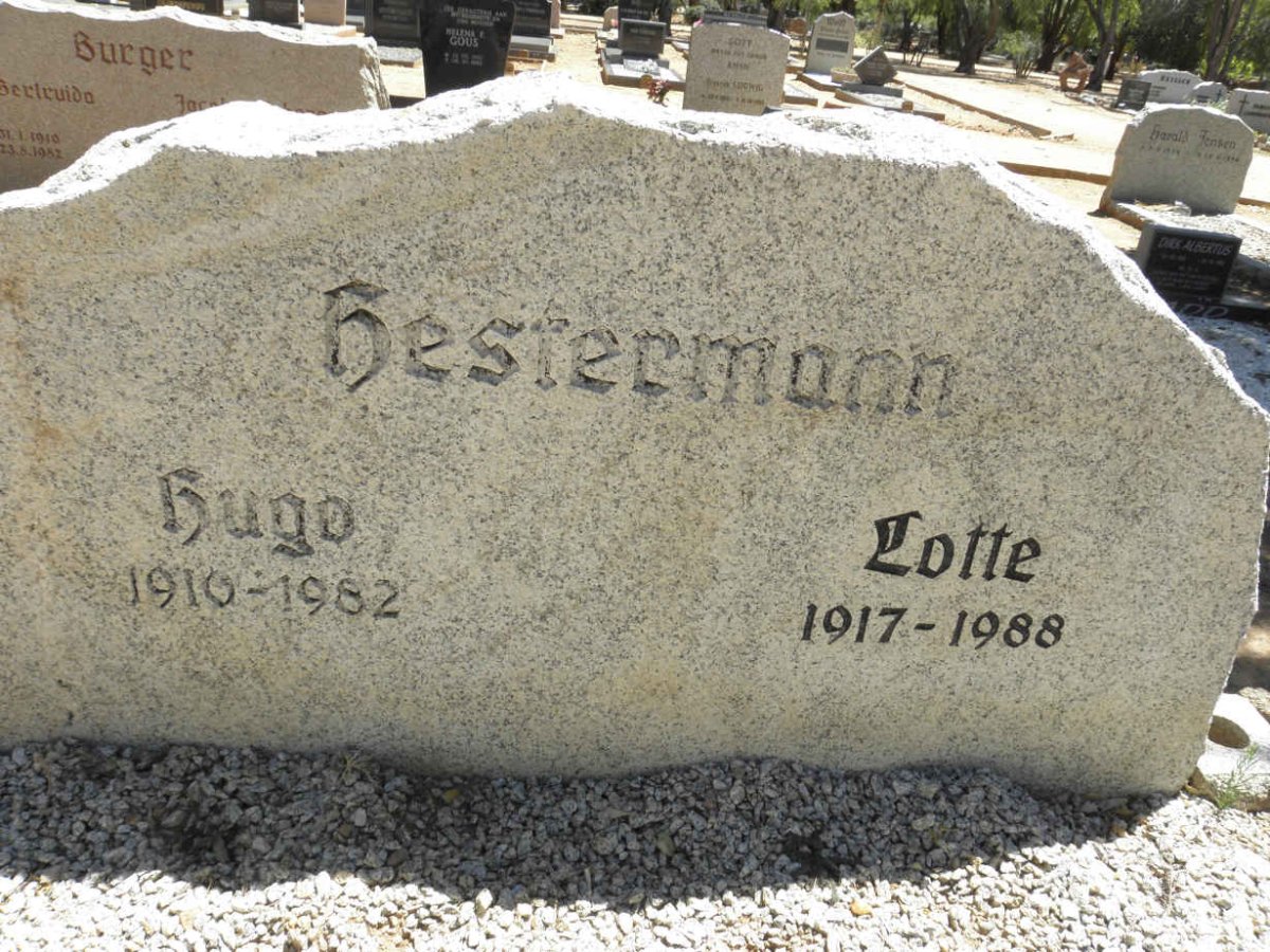 HESTERMANN Hugo 1910-1982 &amp; Lotte 1917-1988