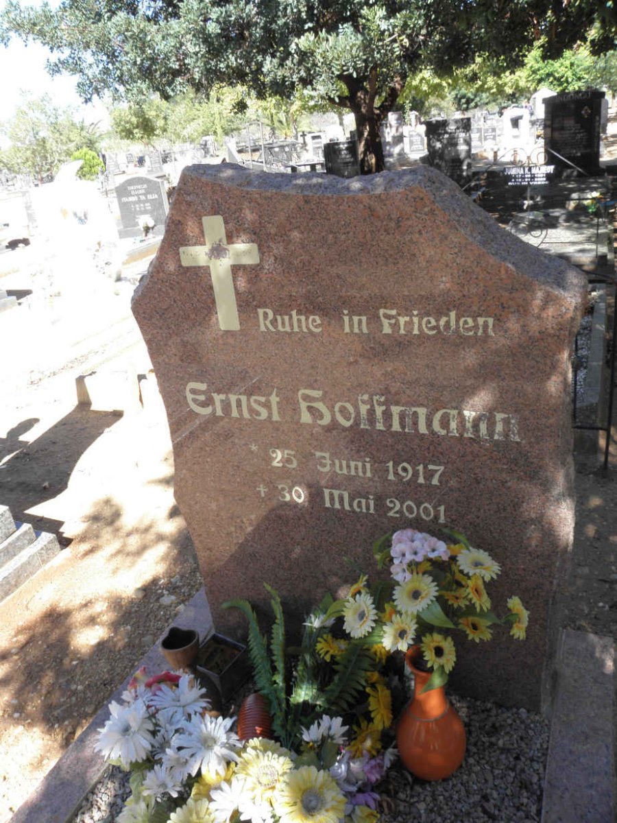 HOFFMANN Ernst 1917-2001
