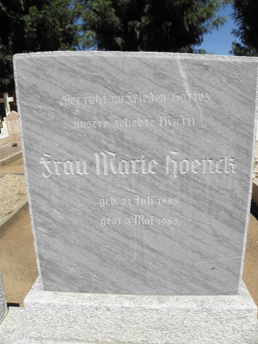 HOENCK Marie 1885-1965