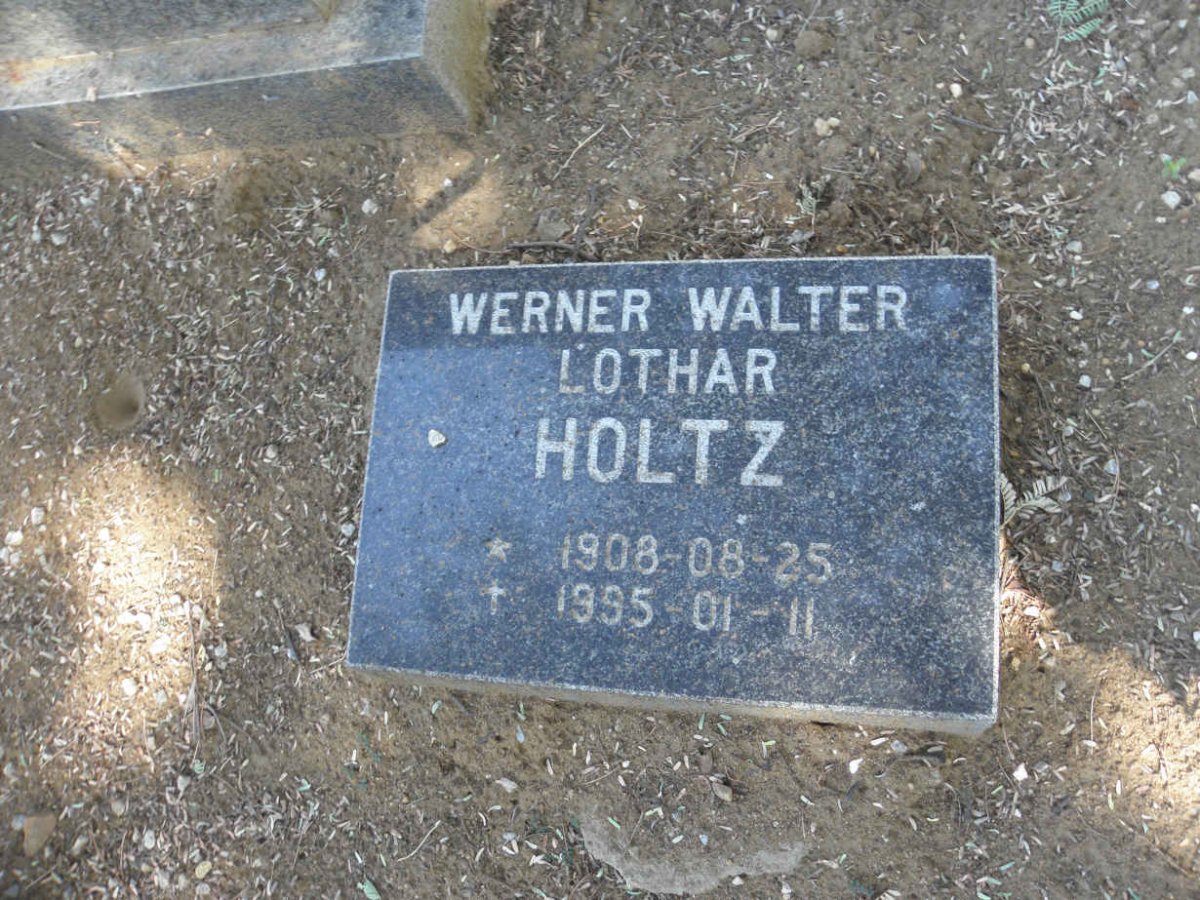 HOLTZ Werner Walter Lothar 1908-1995