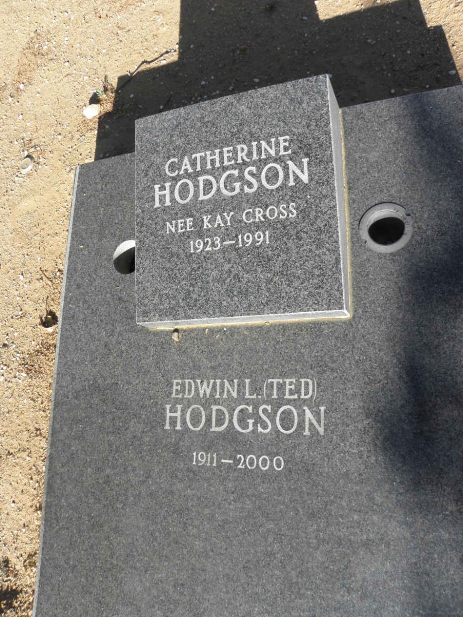 HODGSON Edwin L. 1911-2000 &amp; Catherine KAY CROSS 1923-1991