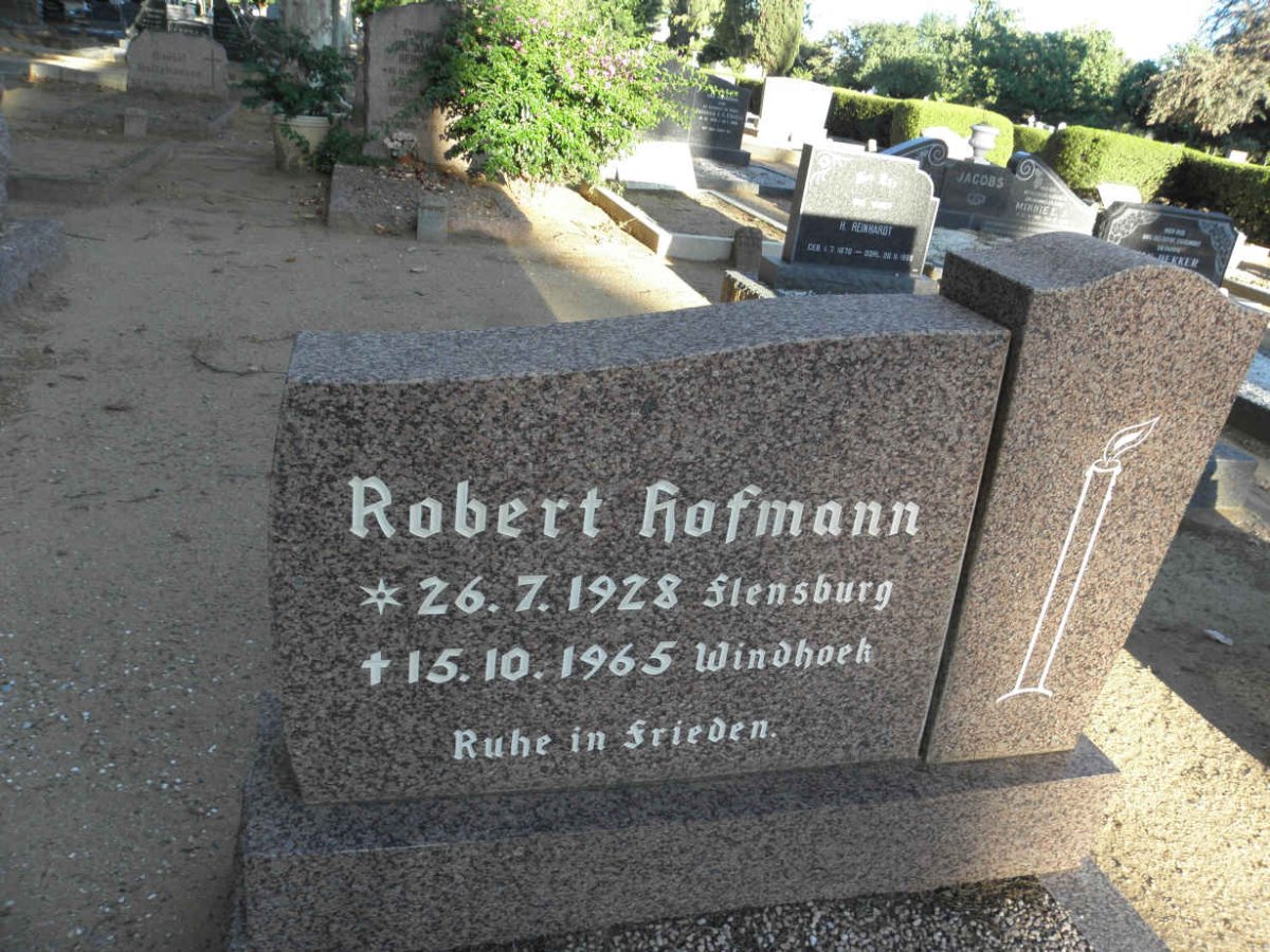 HOFMANN Robert 1928-1965