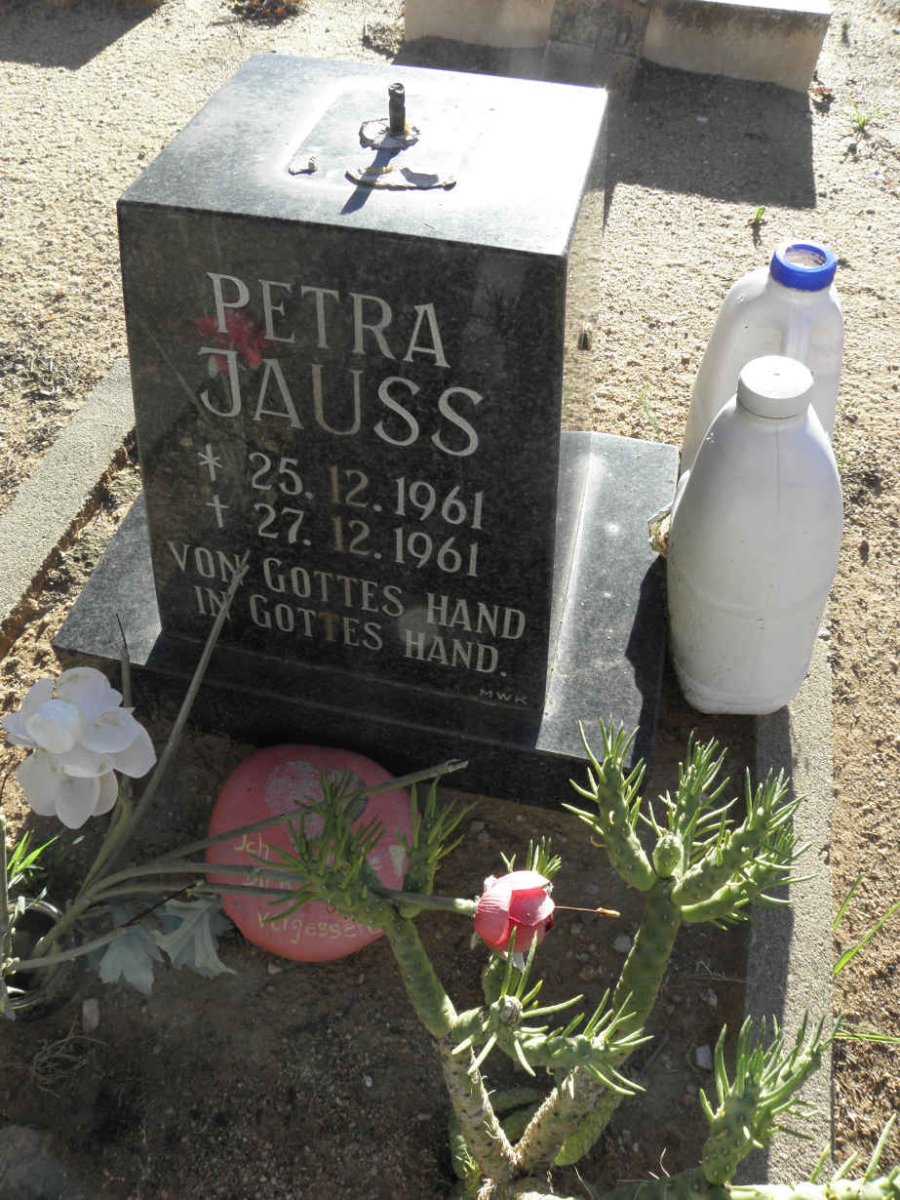 JAUSS Petra 1961-1961