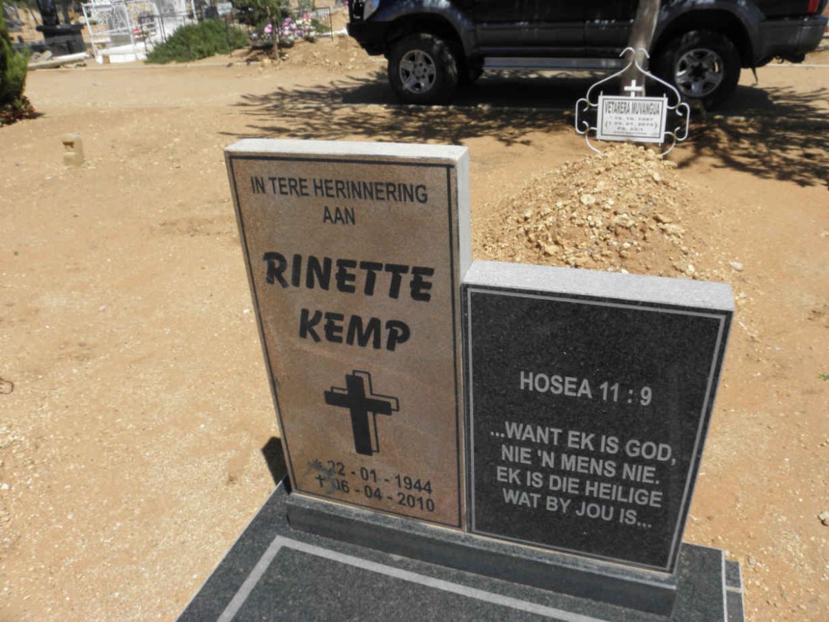 KEMP Rinette 1944-2010