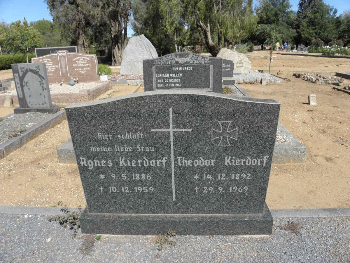 KIERDORF Theodor 1892-1969 &amp; Agnes 1886-1959