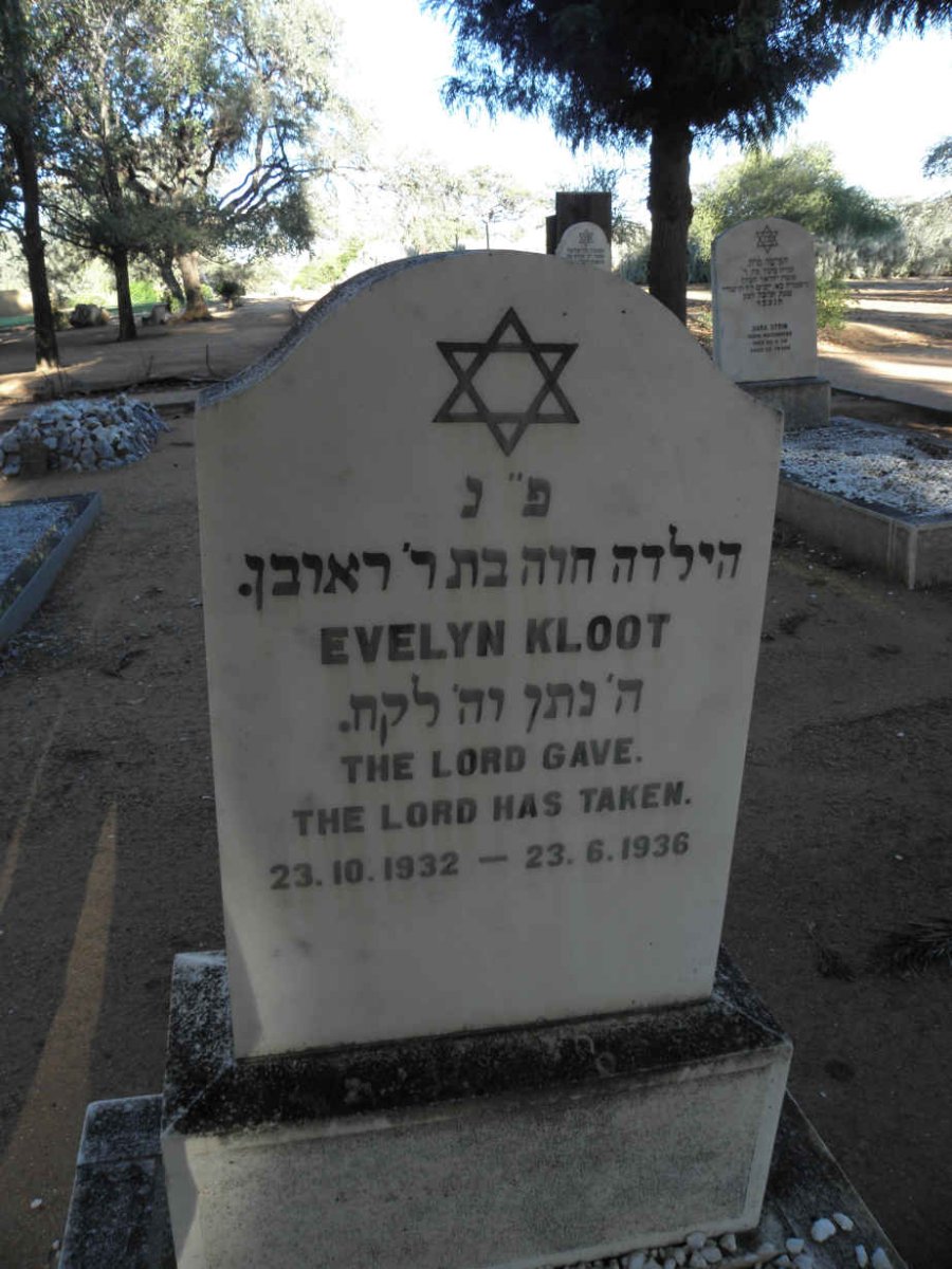 KLOOT Evelyn 1932-1936