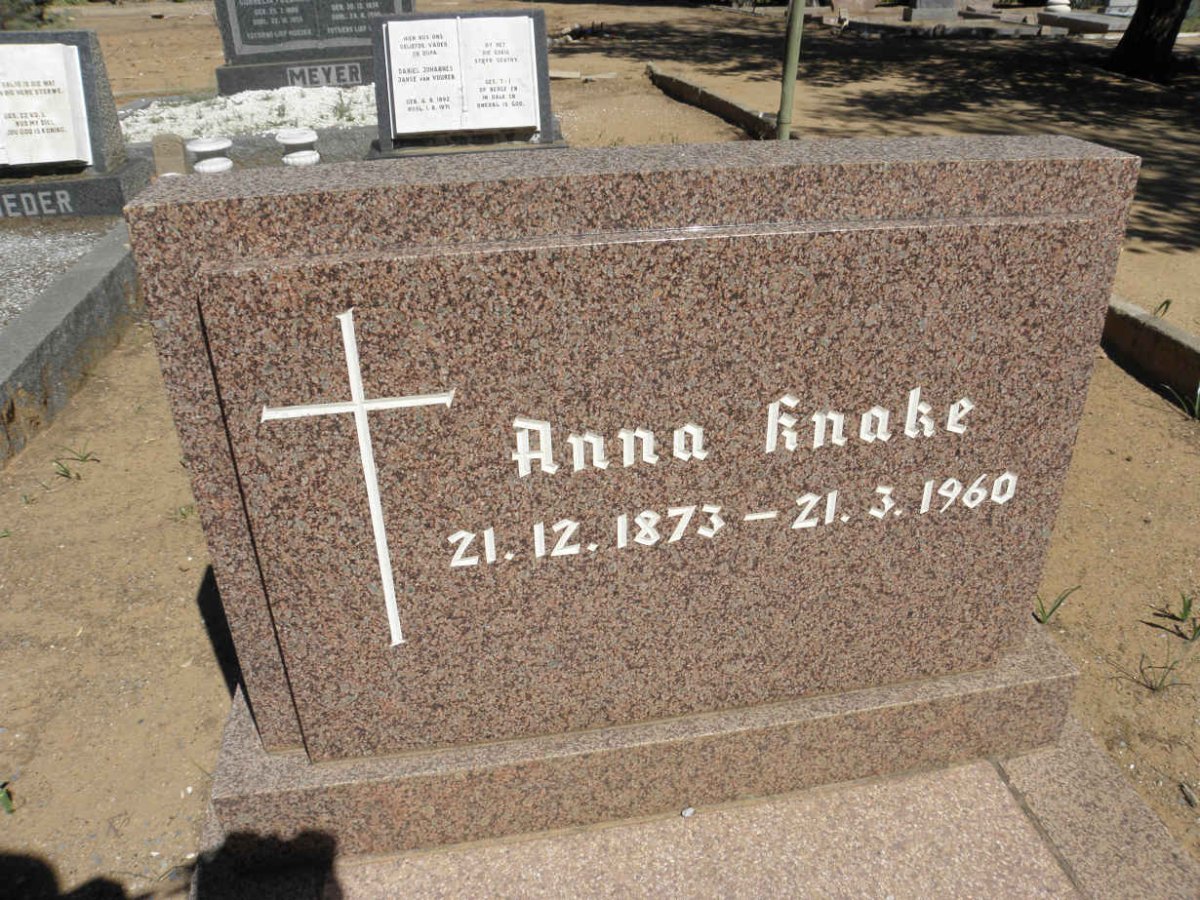 KNAKE Anna 1873-1960