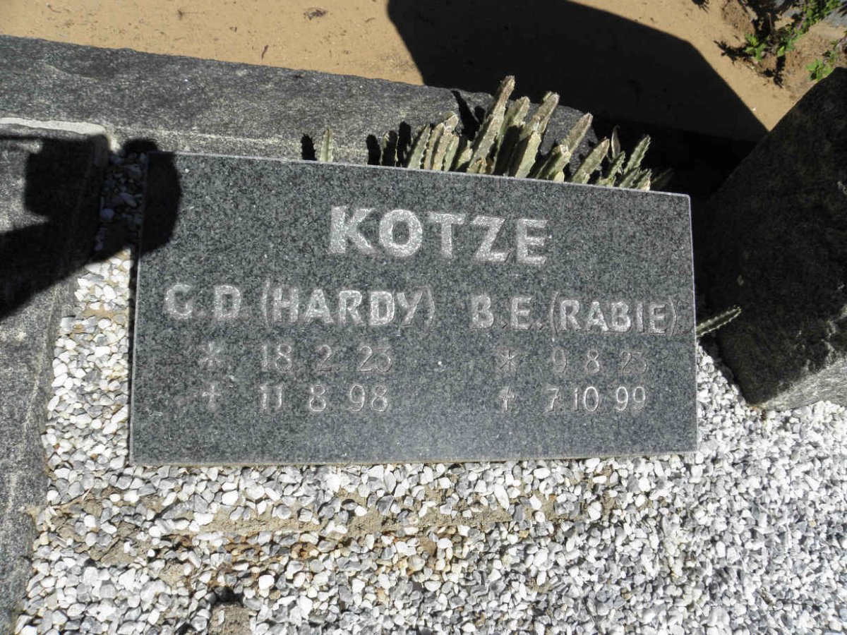 KOTZE G.D. 1923-1998 & B.E. RABIE 192-1999
