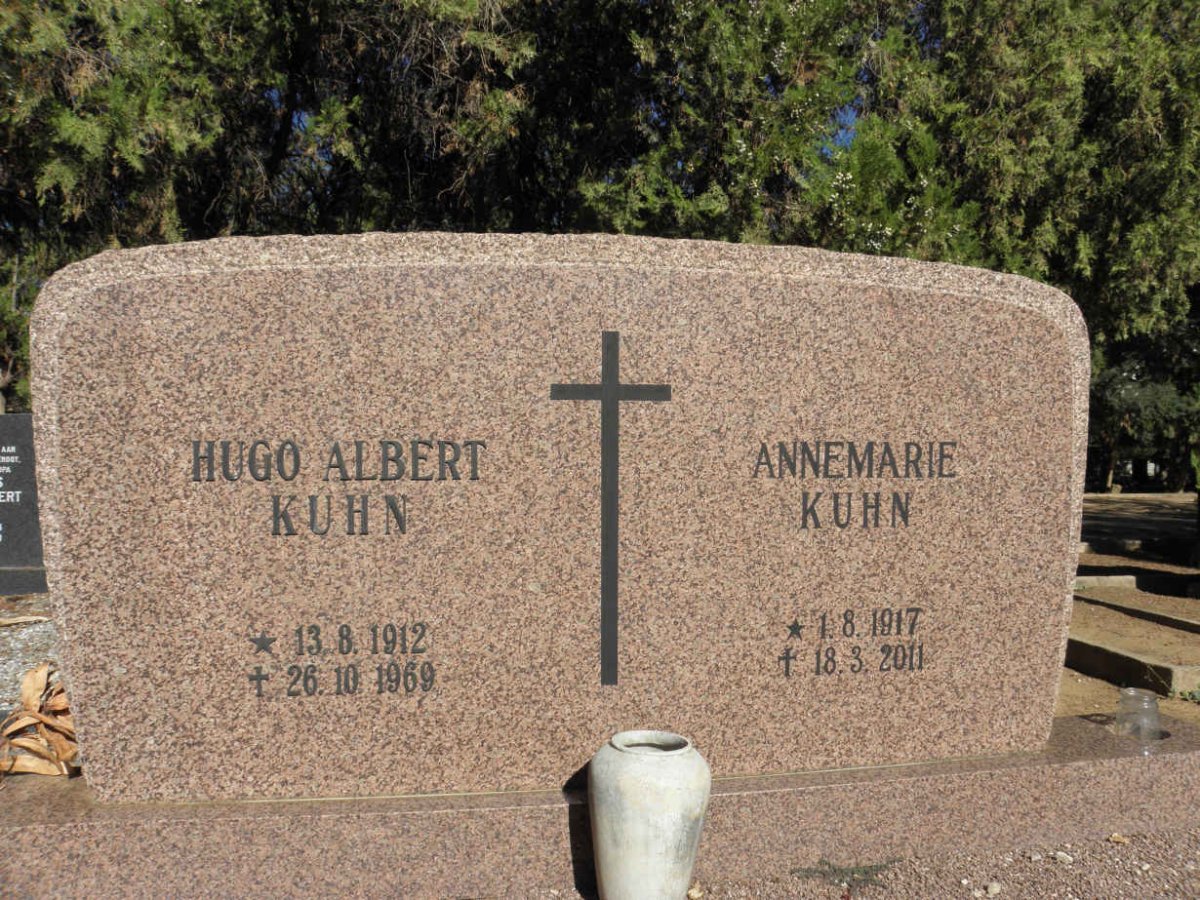 KUHN Hugo Albert 1912-1969 &amp; Annemarie 1917-2011