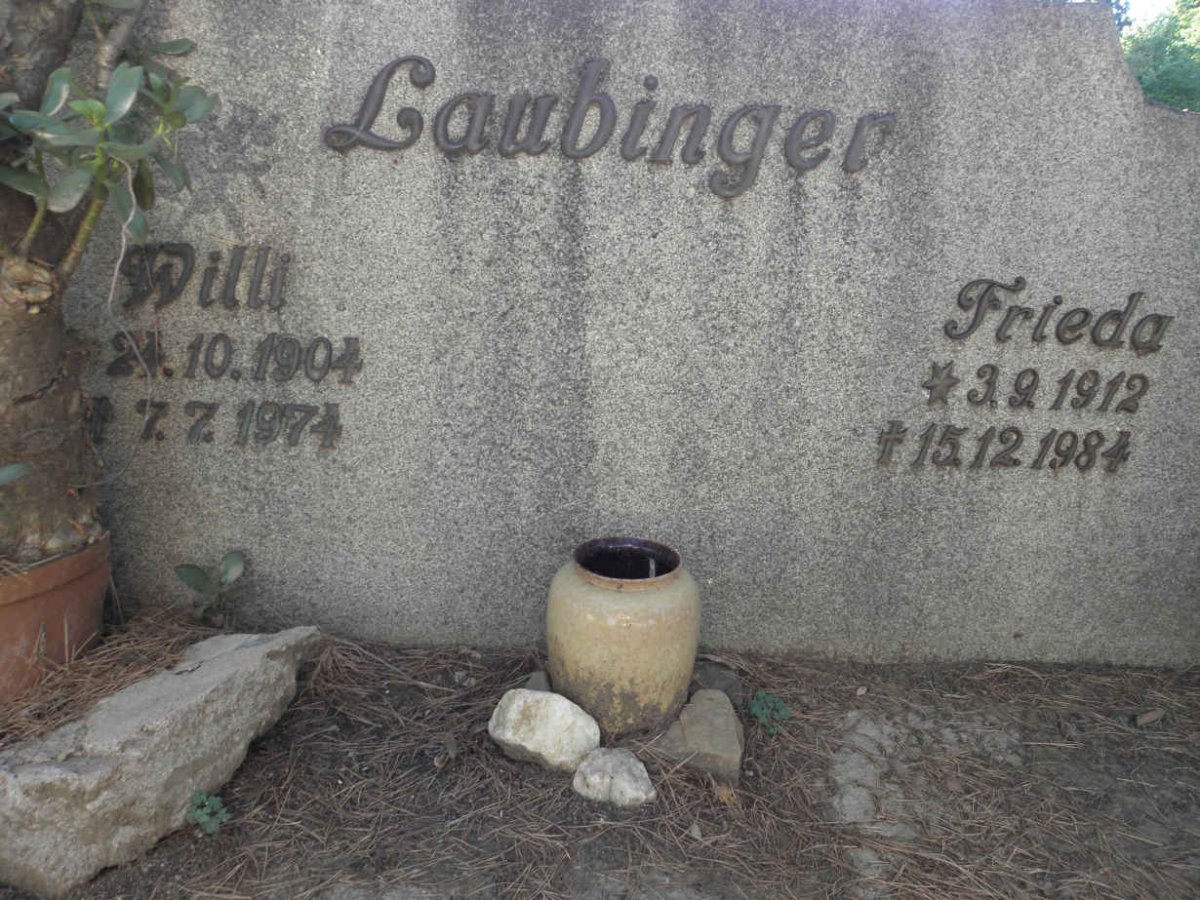 LAUBINGER Willi 1904-1974 &amp; Frieda 1912-1984