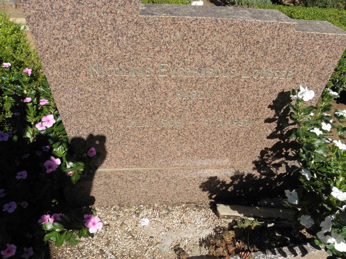 LOUBSER Nicolaas Everhardus 1908-1964