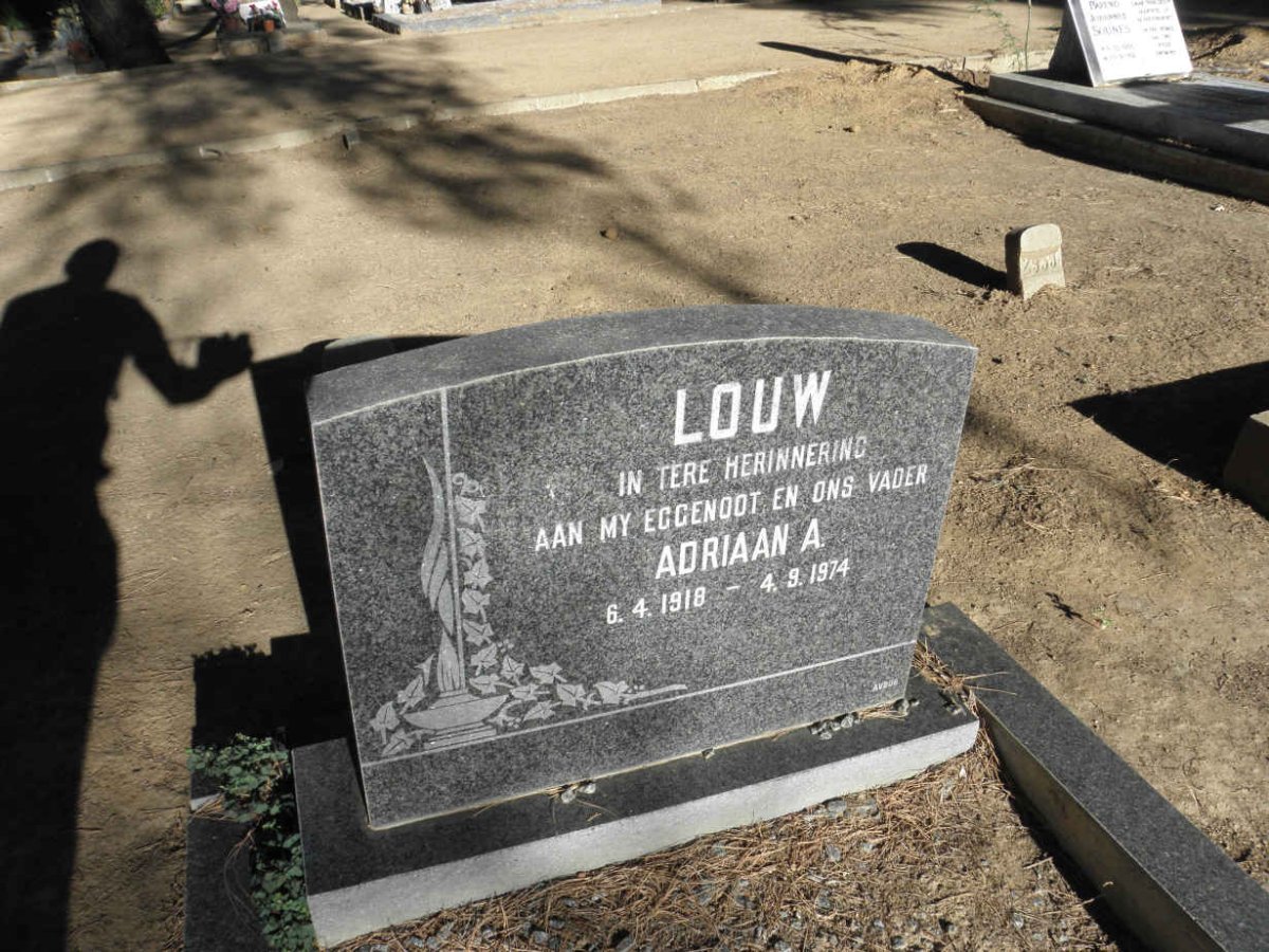 LOUW Adriaan A. 1918-1974