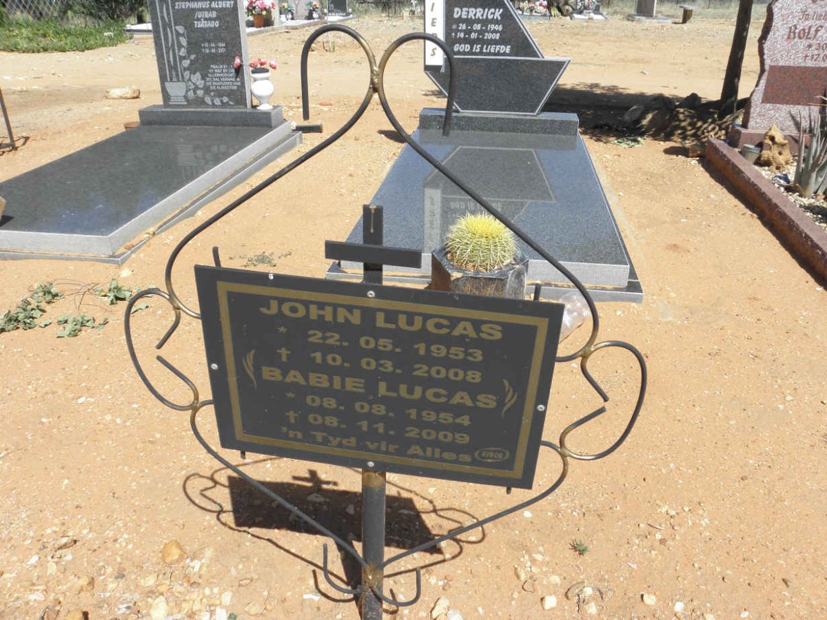 LUCAS John 1953-2008 &amp; Babie 1954-2009