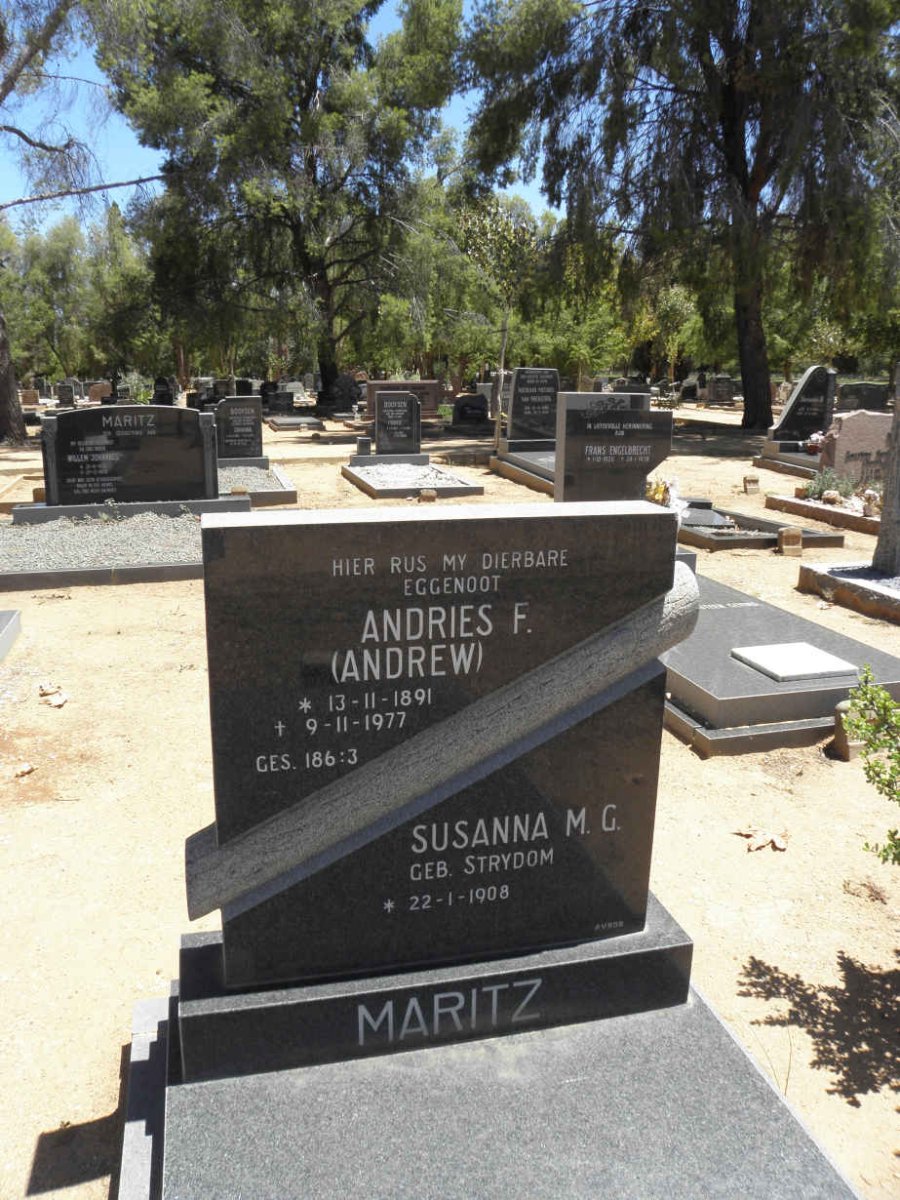 MARITZ Andries F. 1891-1977 &amp; Susanna M.G. STRYDOM 1908-