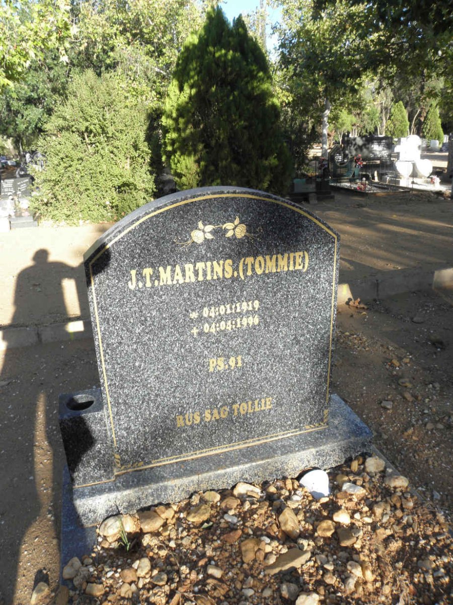 MARTINS J. T. 1919-1996