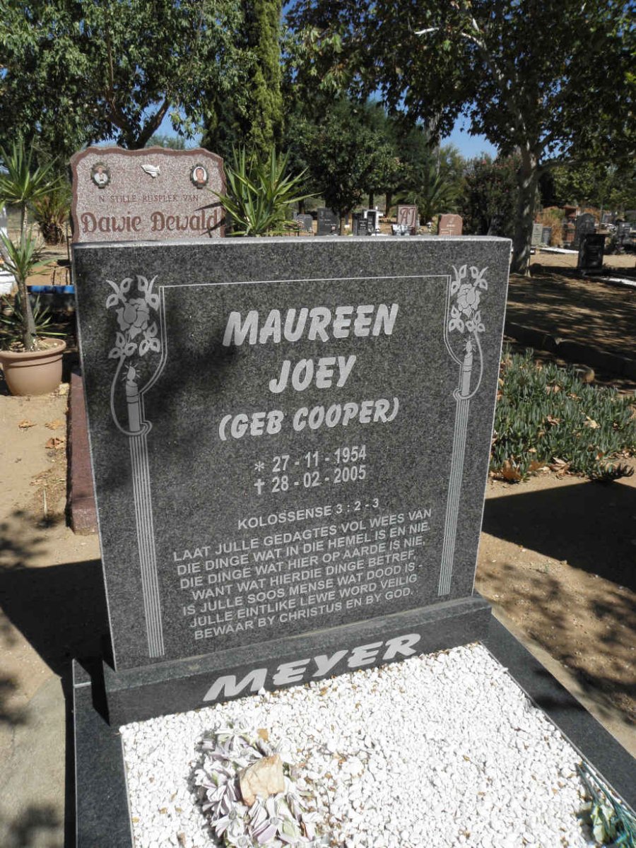 MEYER Maureen Joey nee COOPER 1954-2005