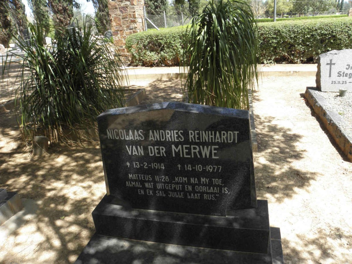 MERWE Nicolaas Andries Reinhardt, van der 1914-1977