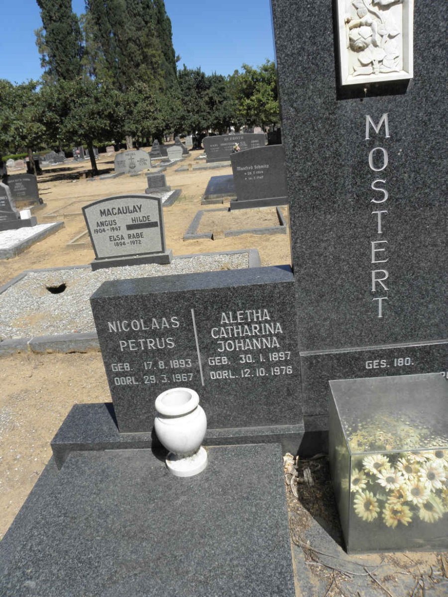 MOSTERT Nicolaas Petrus 1893-1967 &amp; Aletha Catharina Johanna 1897-1976